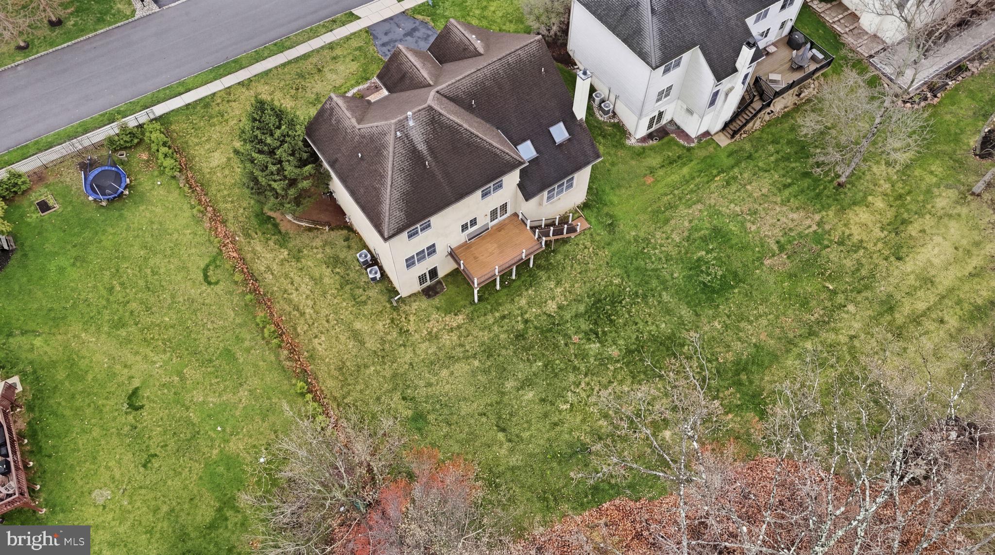 BUCKINGHAM ESTATES - Residential