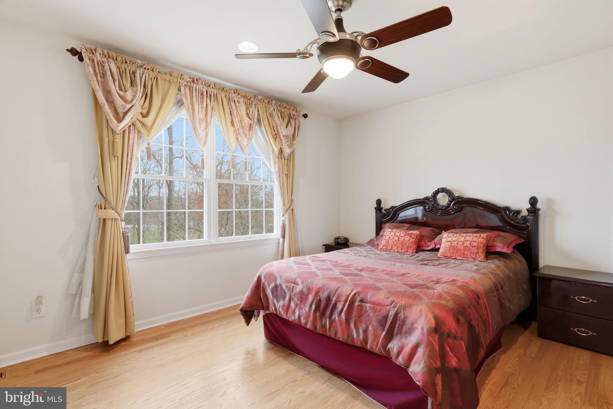 BUCKINGHAM ESTATES - Residential