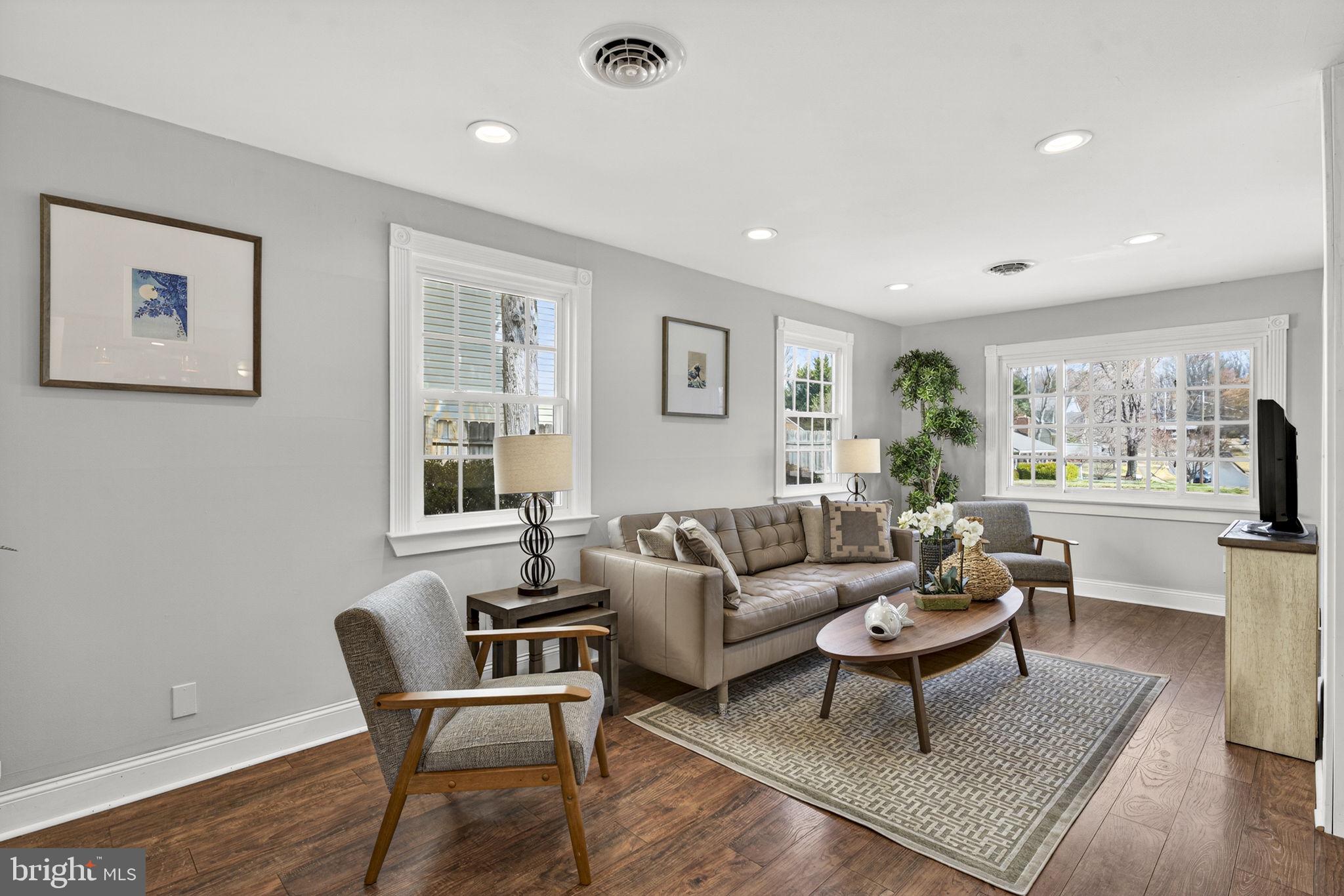 BRISTOW - Residential