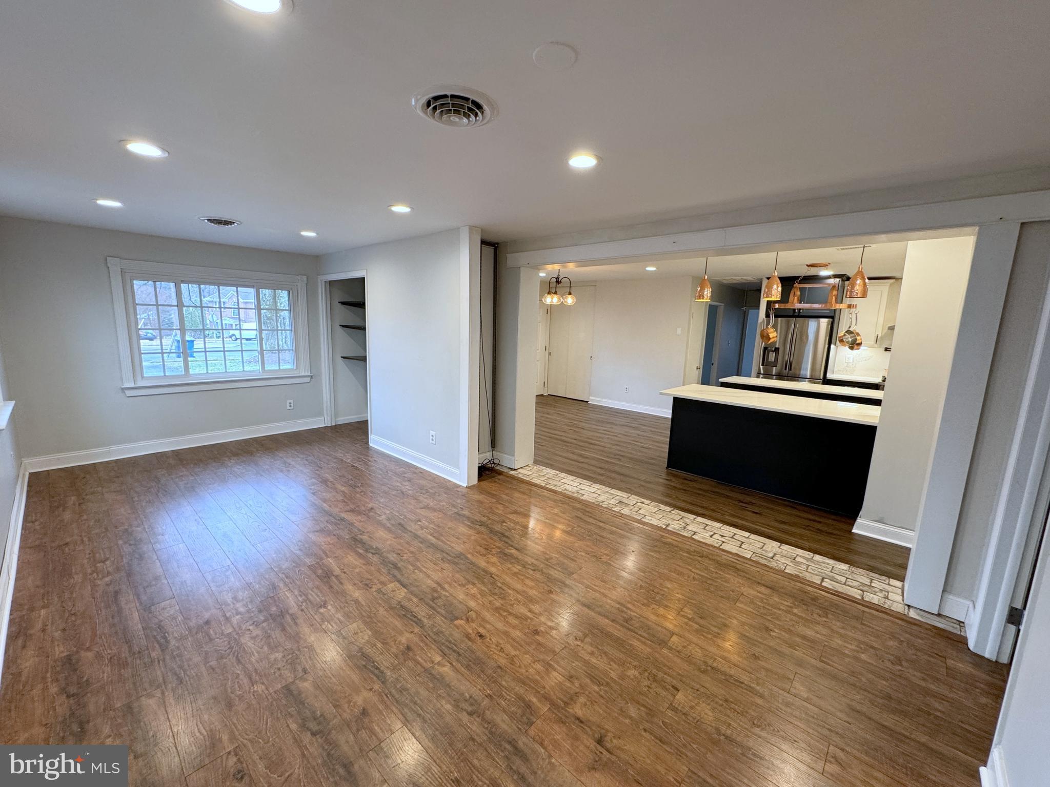 BRISTOW - Residential