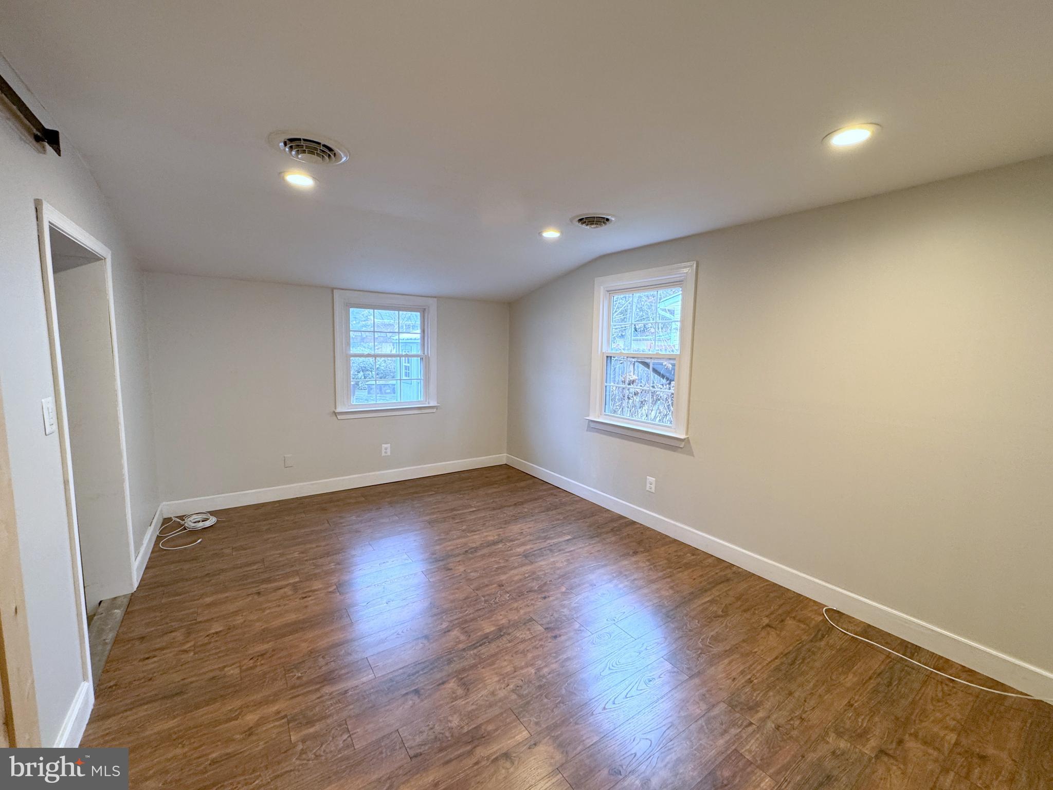 BRISTOW - Residential