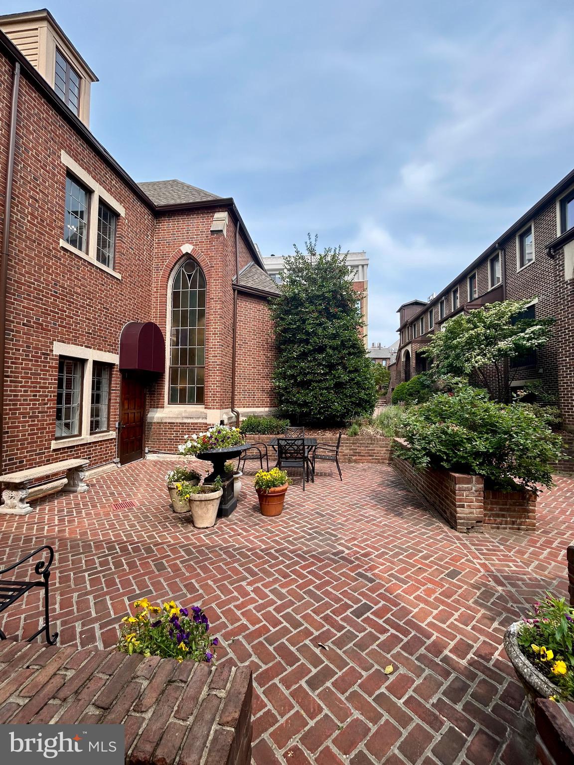 1715 15TH STREET NW 23