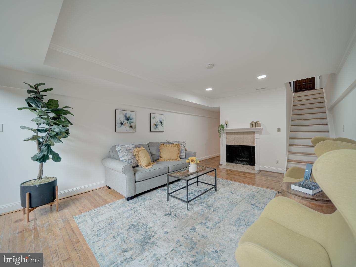 1715 15TH STREET NW 23