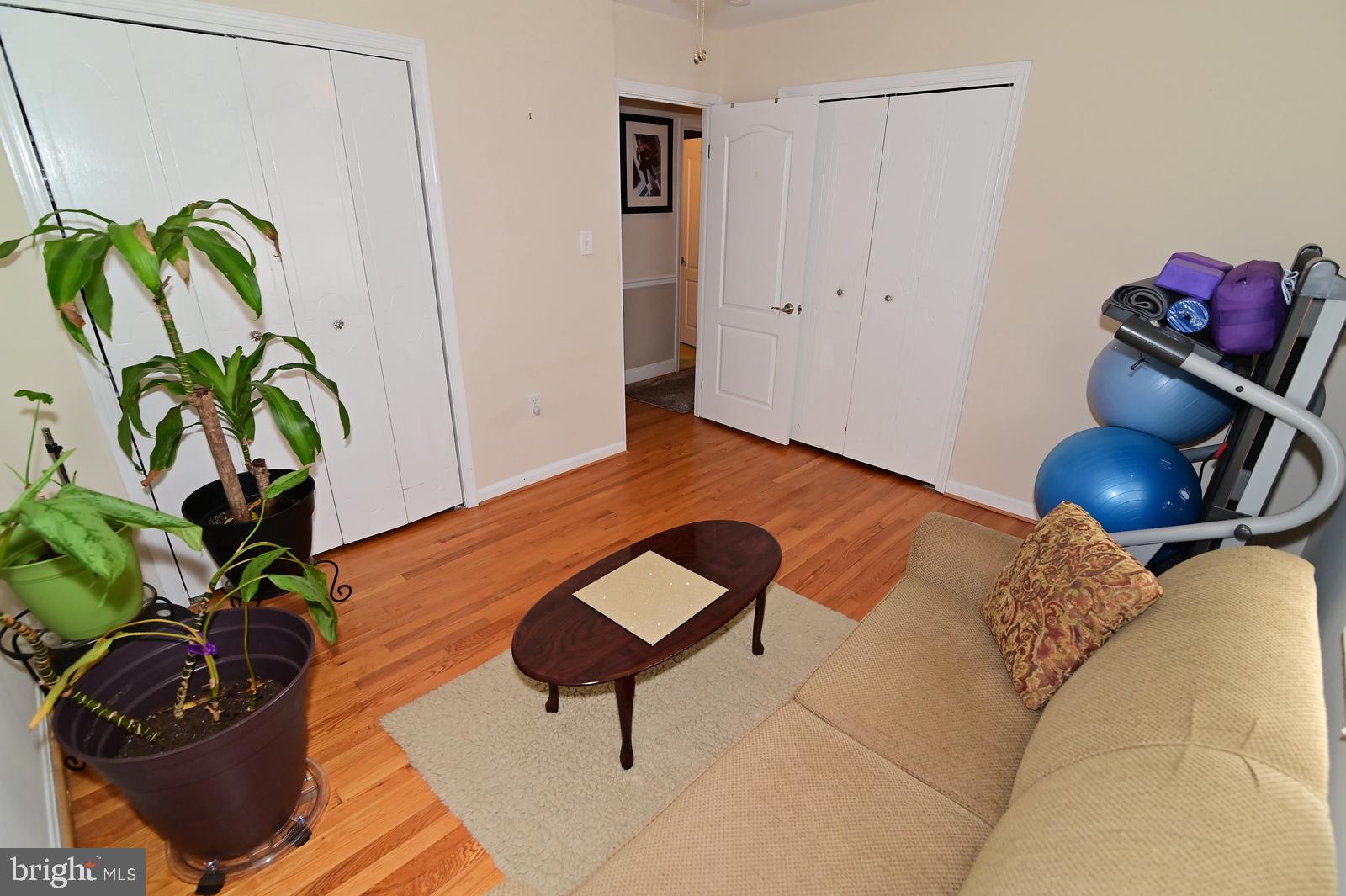 MARLTON - Residential