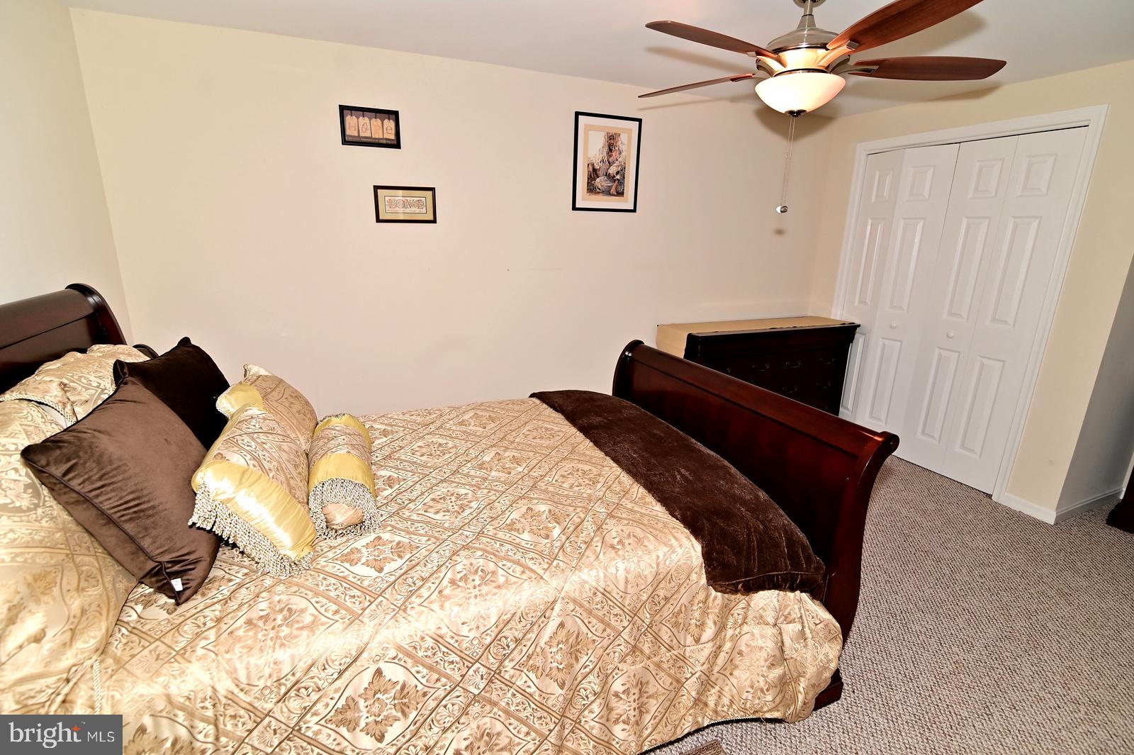 MARLTON - Residential