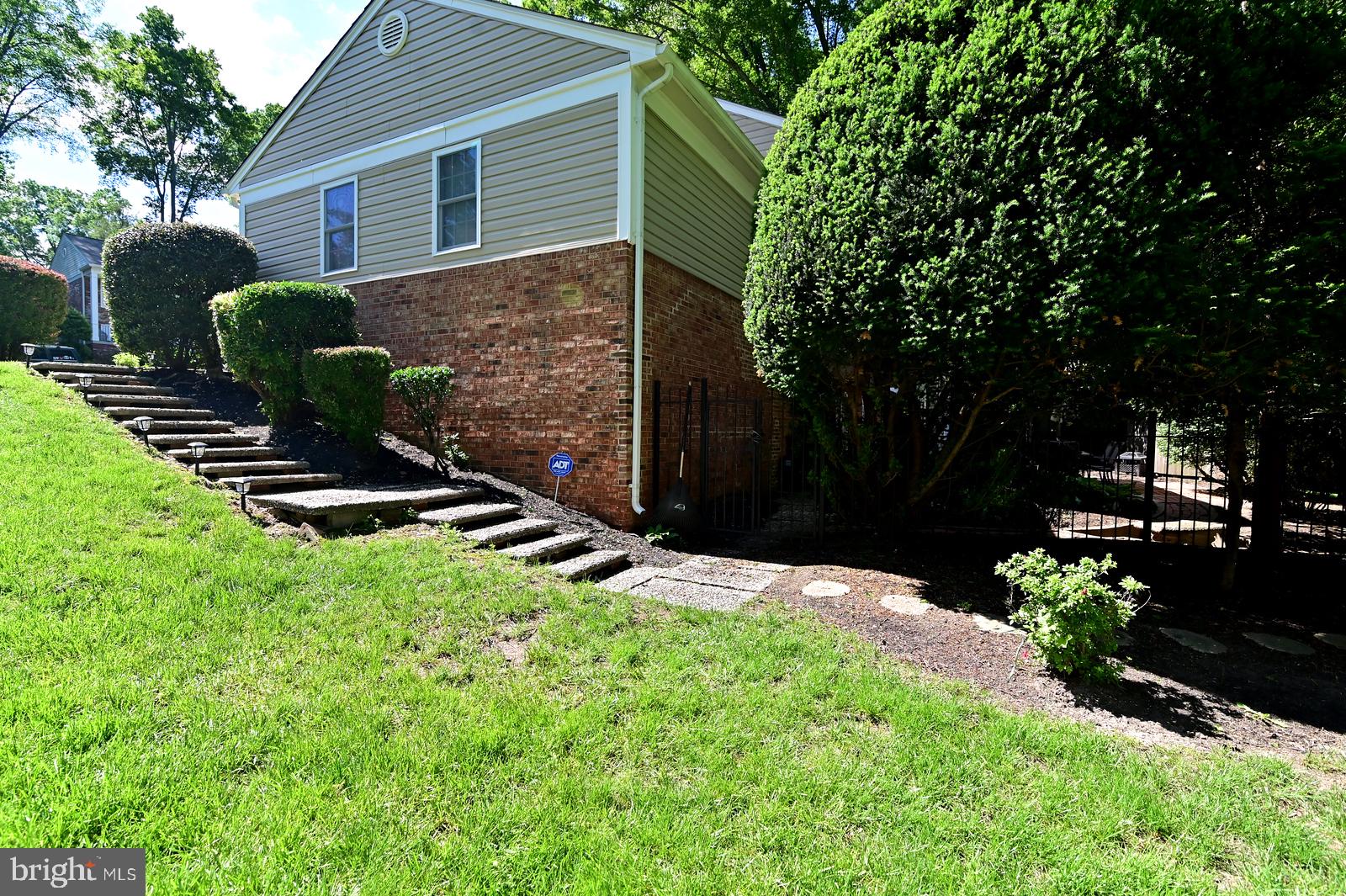 MARLTON - Residential