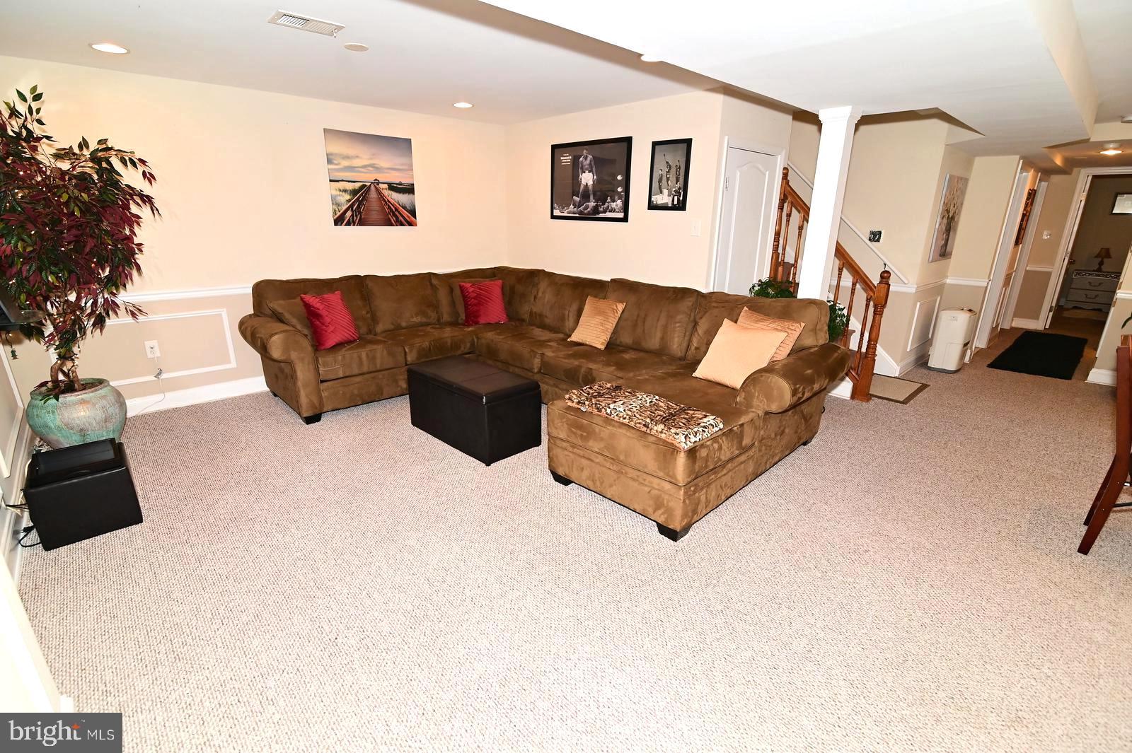 MARLTON - Residential