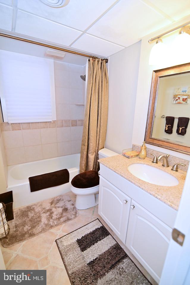 MARLTON - Residential