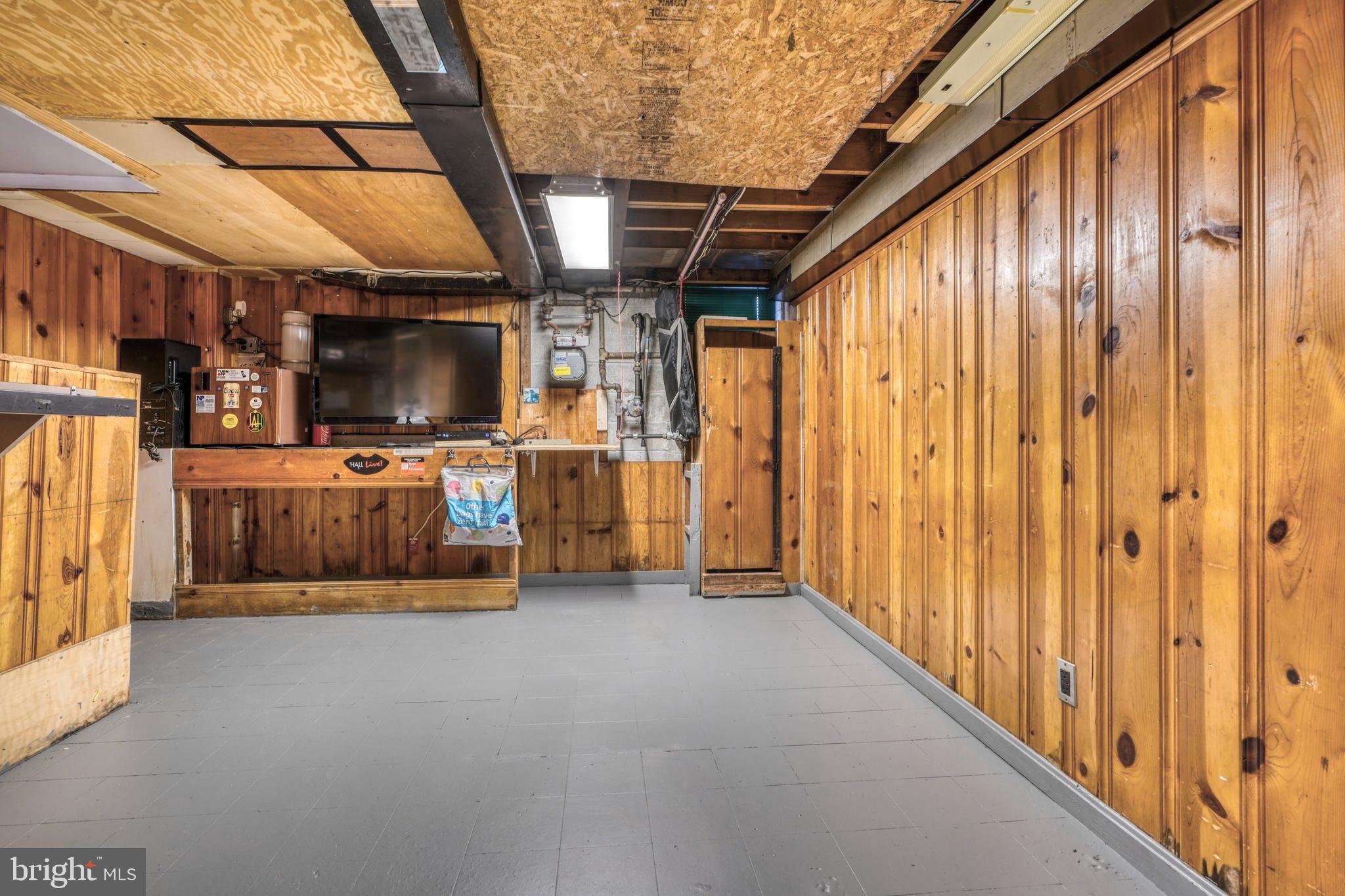 BROENING MANOR - Residential