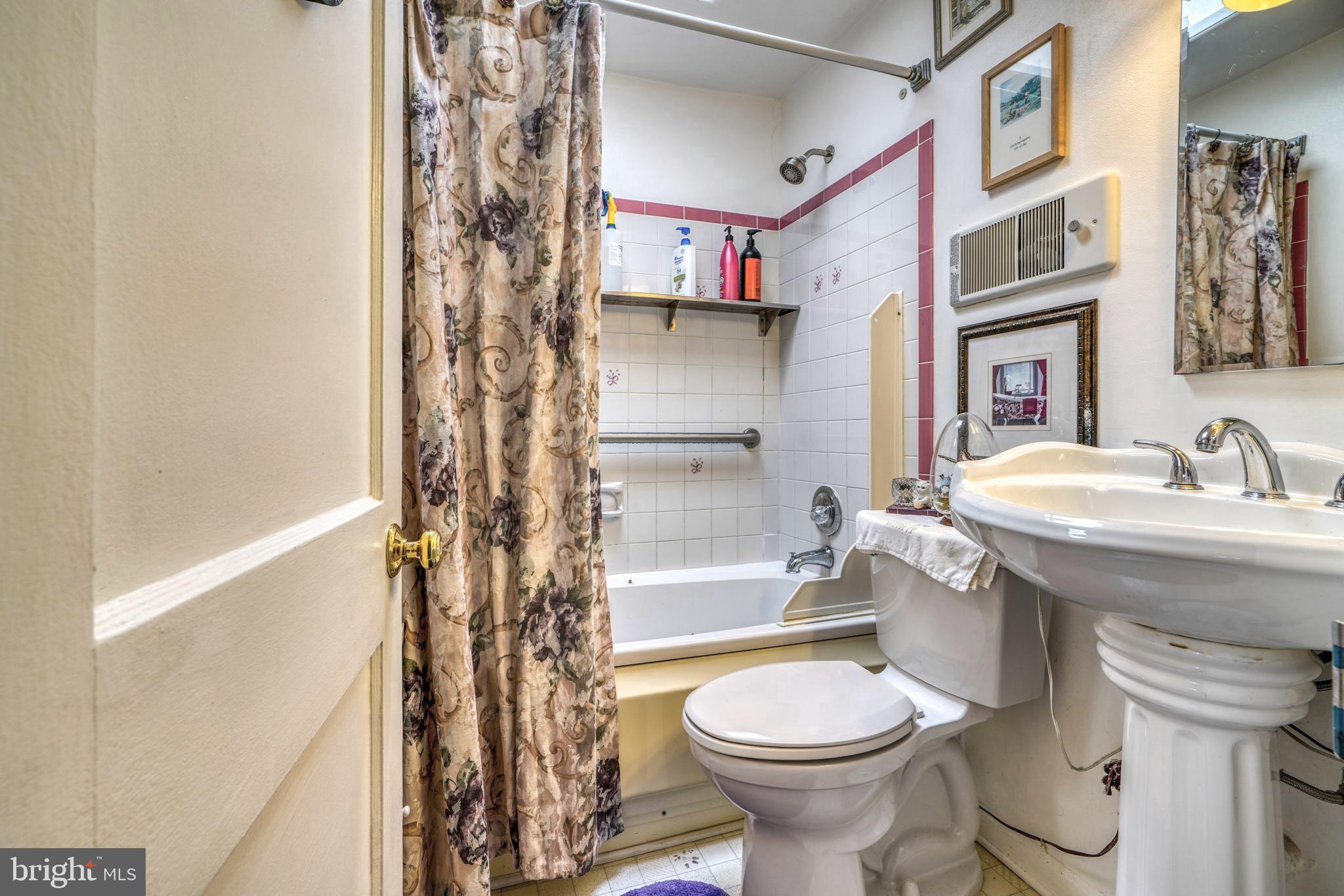 BROENING MANOR - Residential