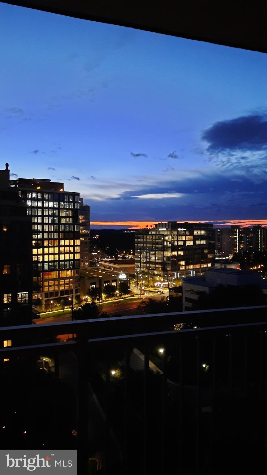 THE GALLERY - Residential Lease