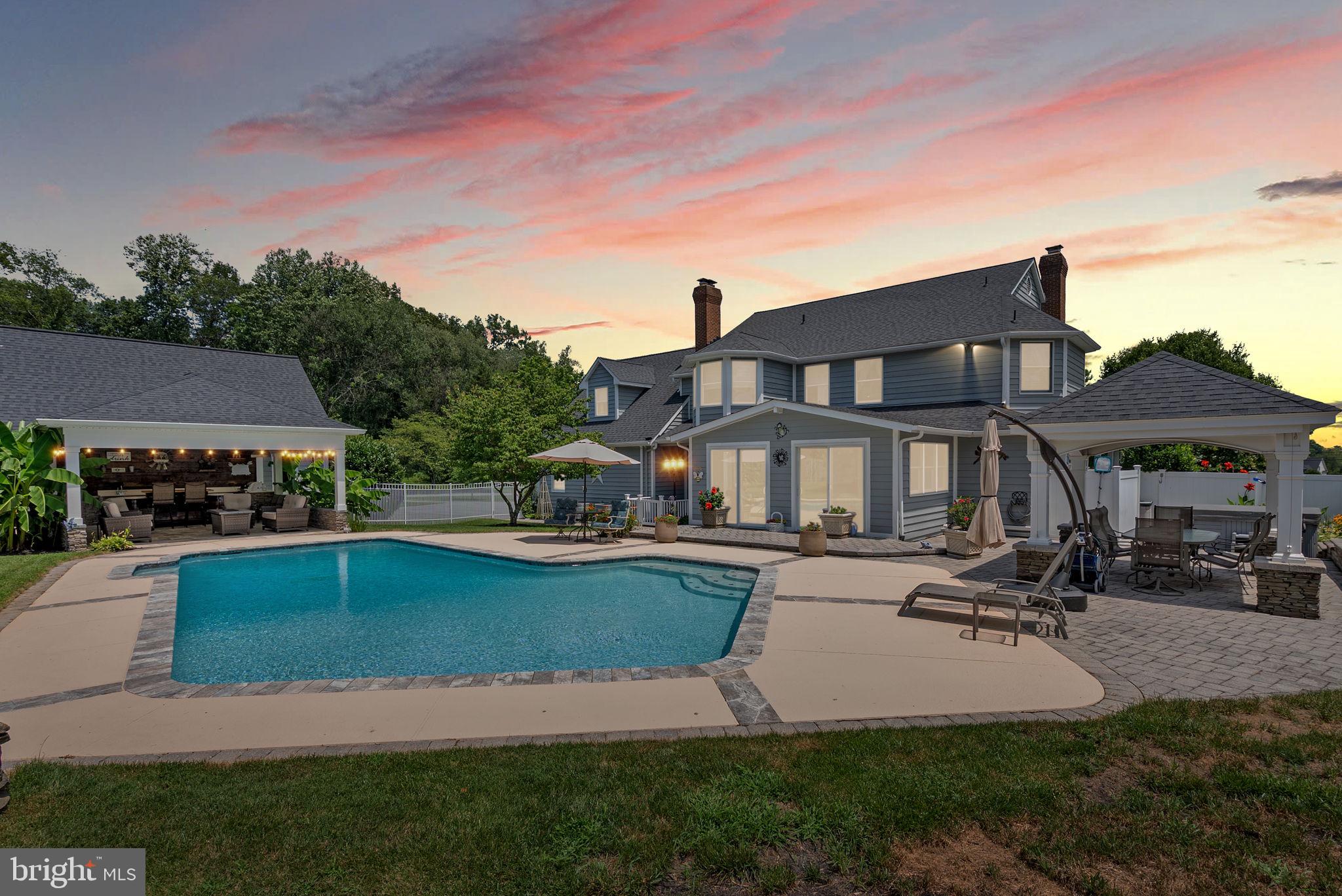 2720 HOBBS ROAD