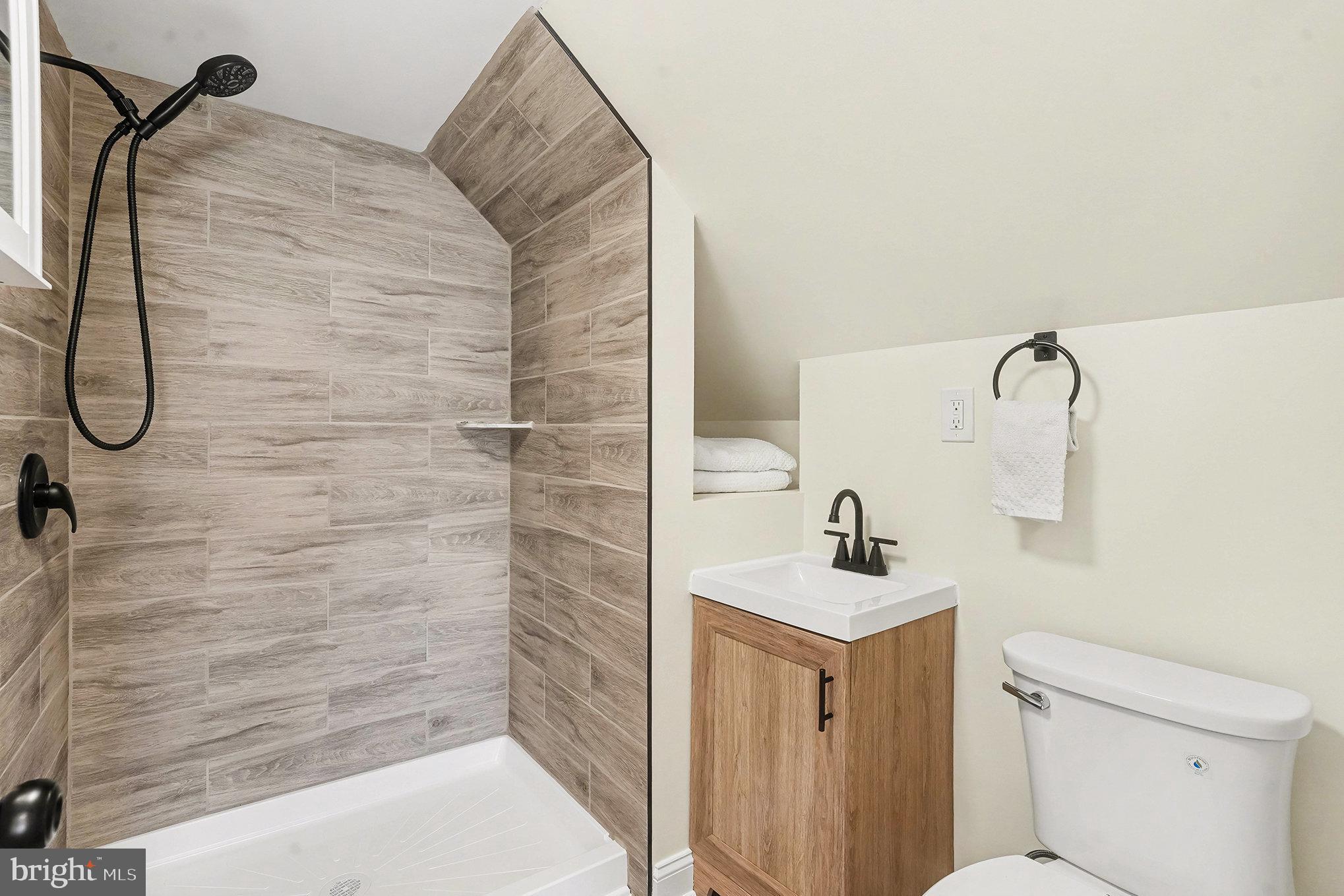 PARKVILLE HEIGHTS - Residential