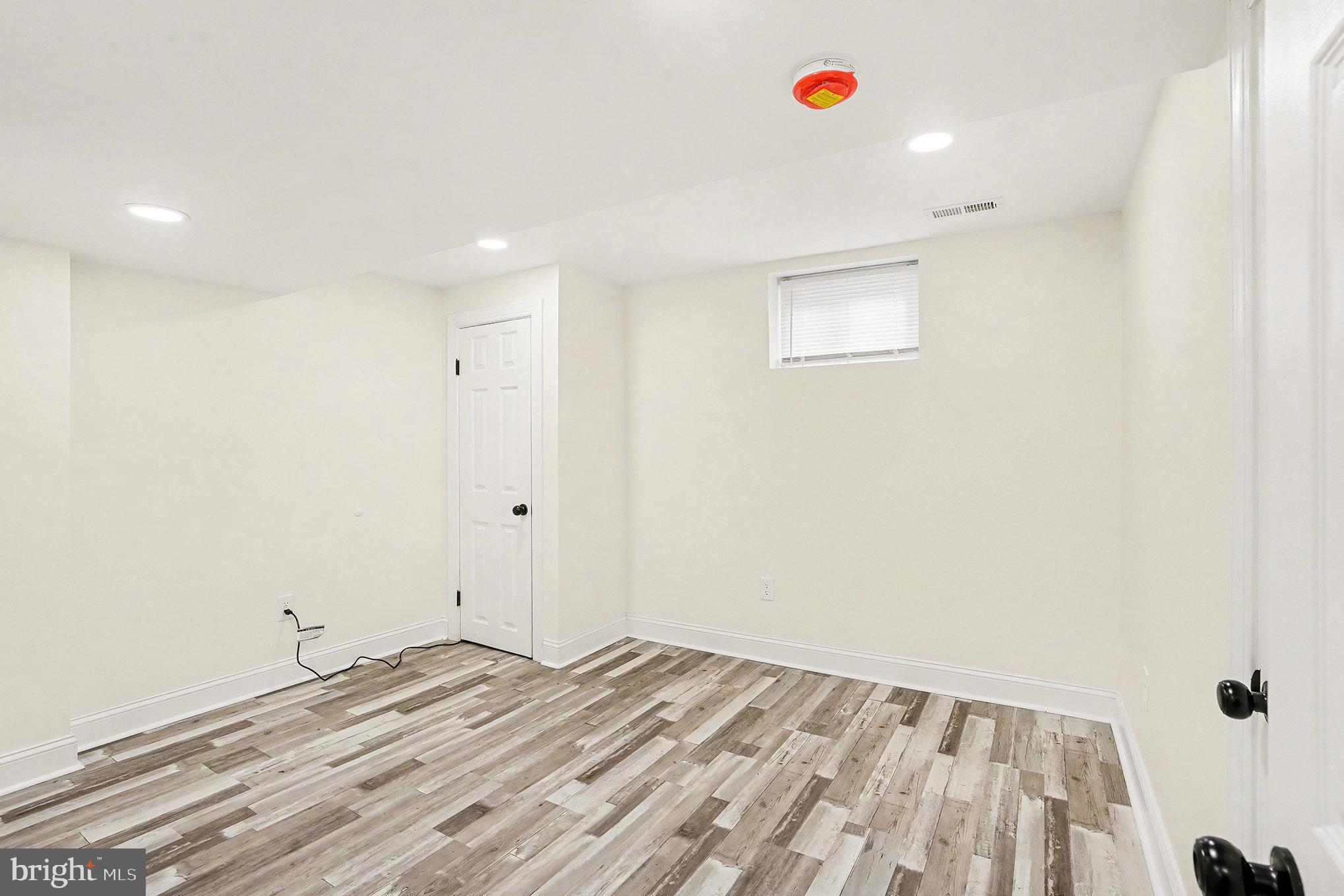 PARKVILLE HEIGHTS - Residential