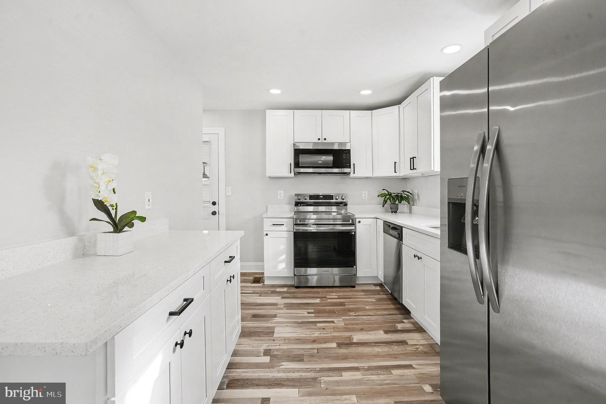 PARKVILLE HEIGHTS - Residential