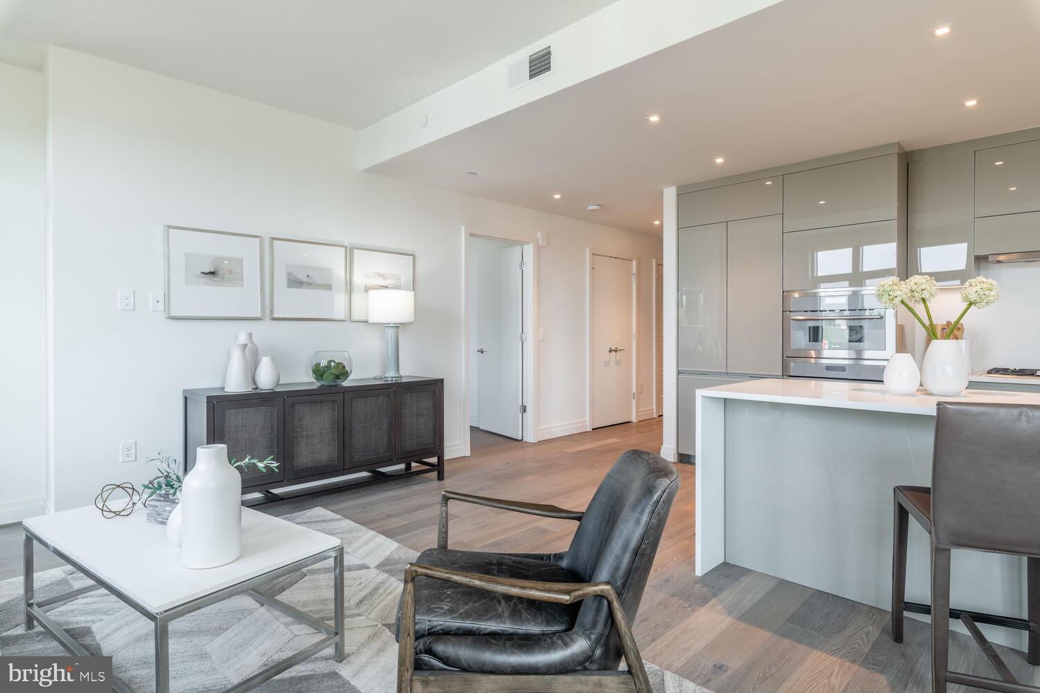 810 O STREET NW 406