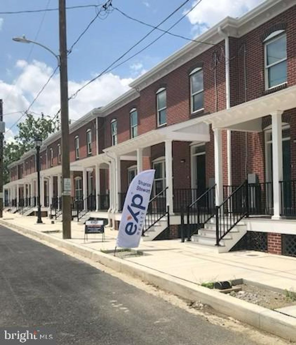 Photo of 837 Bennett Street, WILMINGTON, DE 19801 (MLS # DENC2092114)