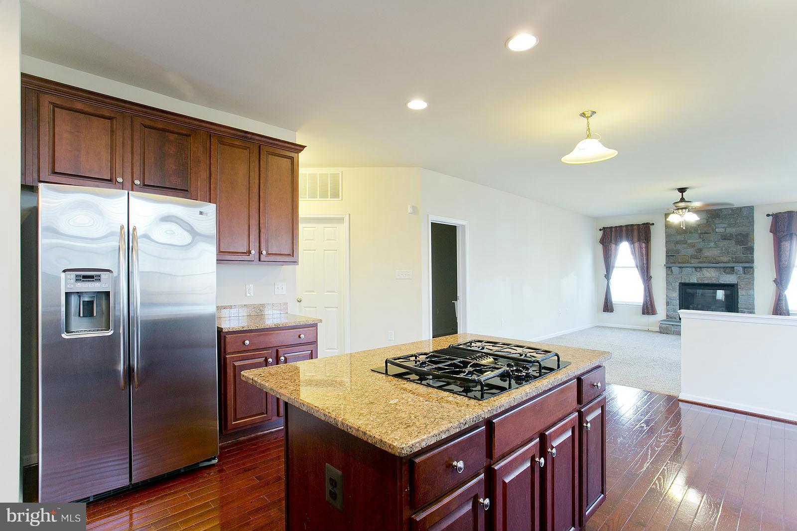 BROOKFIELD - Residential