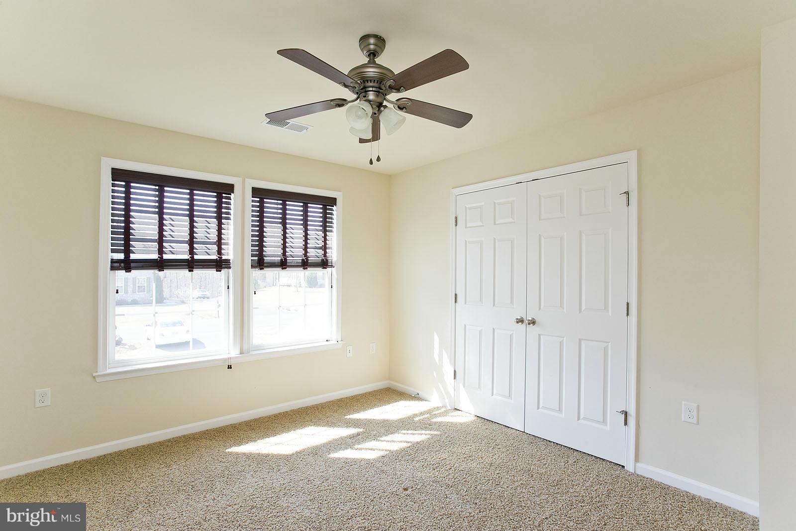 BROOKFIELD - Residential