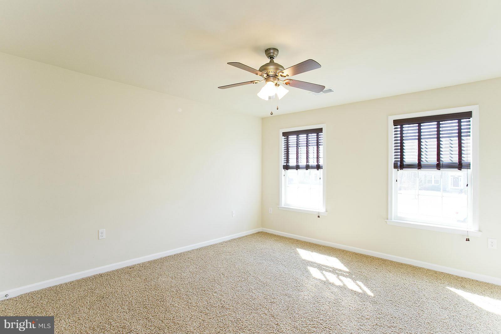 BROOKFIELD - Residential