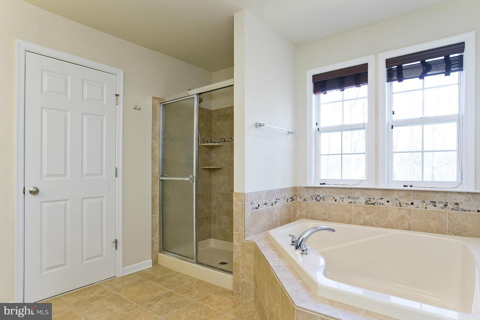 BROOKFIELD - Residential