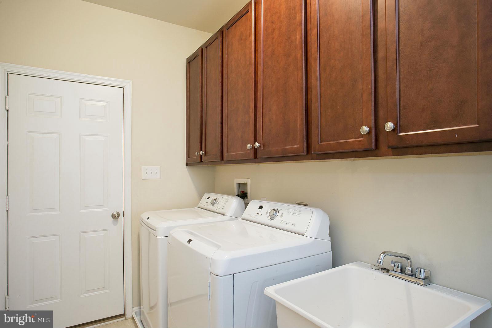 BROOKFIELD - Residential