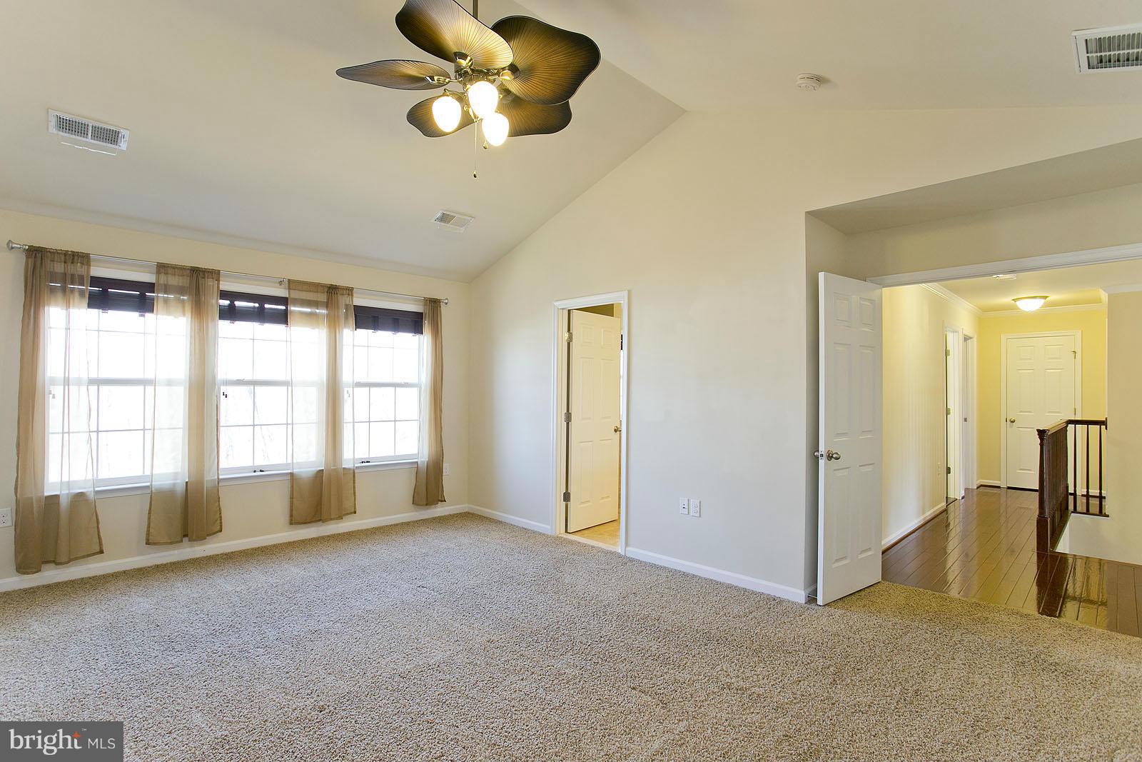 BROOKFIELD - Residential