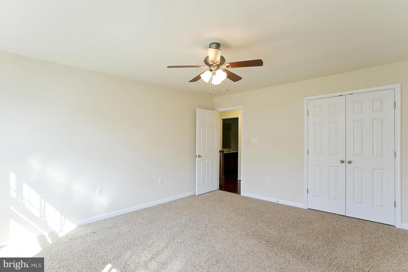 BROOKFIELD - Residential