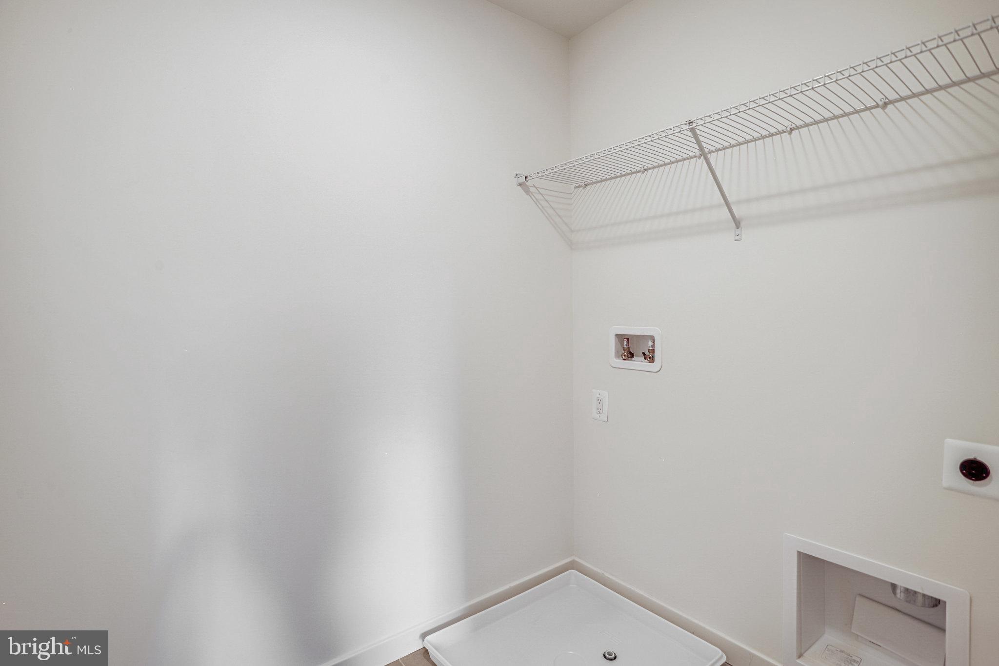 WORTHINGTON GROVE - Residential