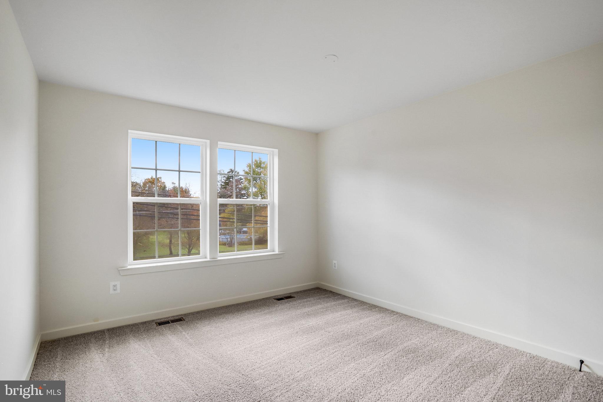 WORTHINGTON GROVE - Residential