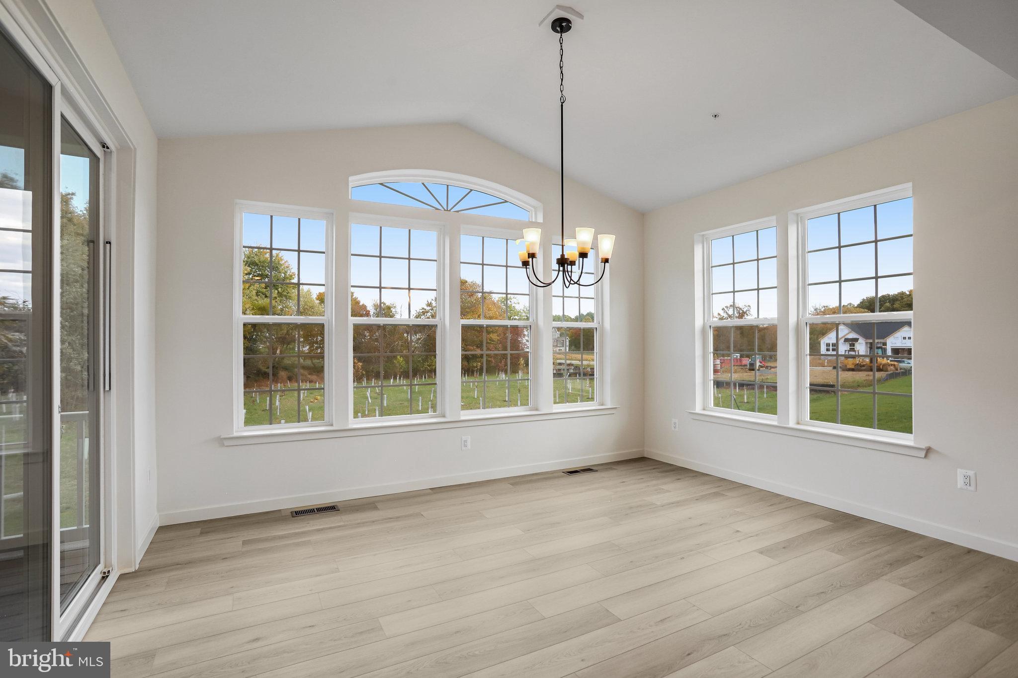 WORTHINGTON GROVE - Residential