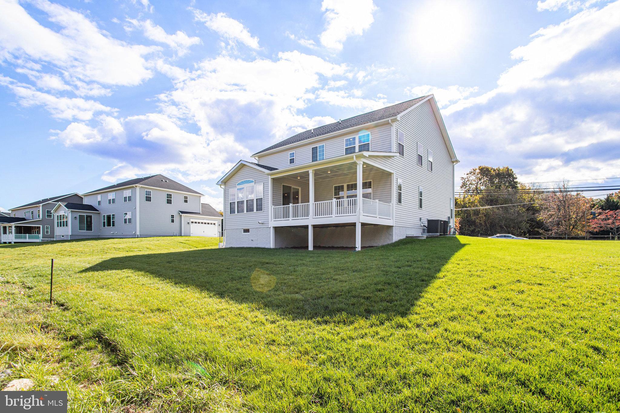 WORTHINGTON GROVE - Residential