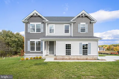 MLS: MDBC2160318
