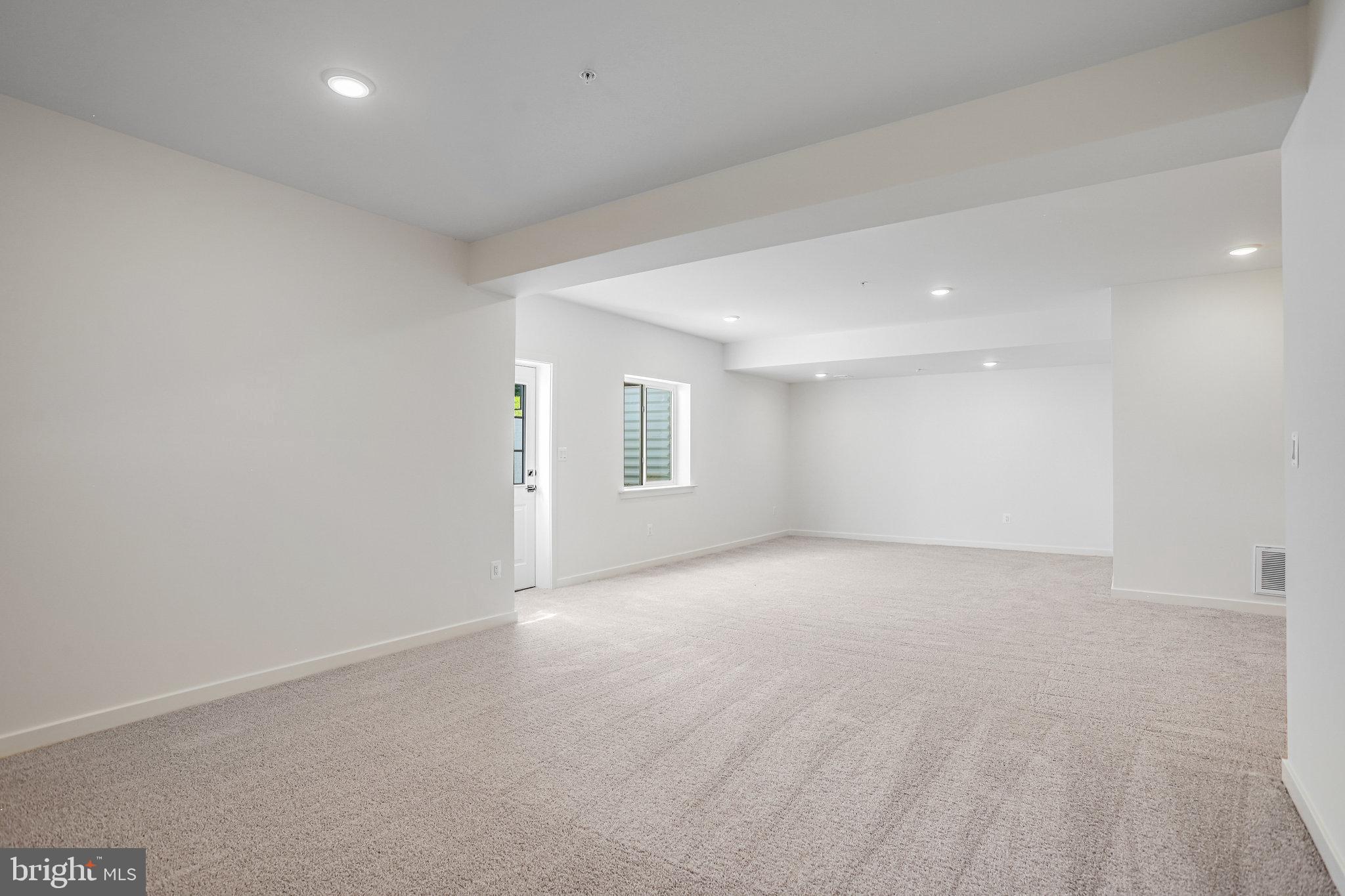 WORTHINGTON GROVE - Residential