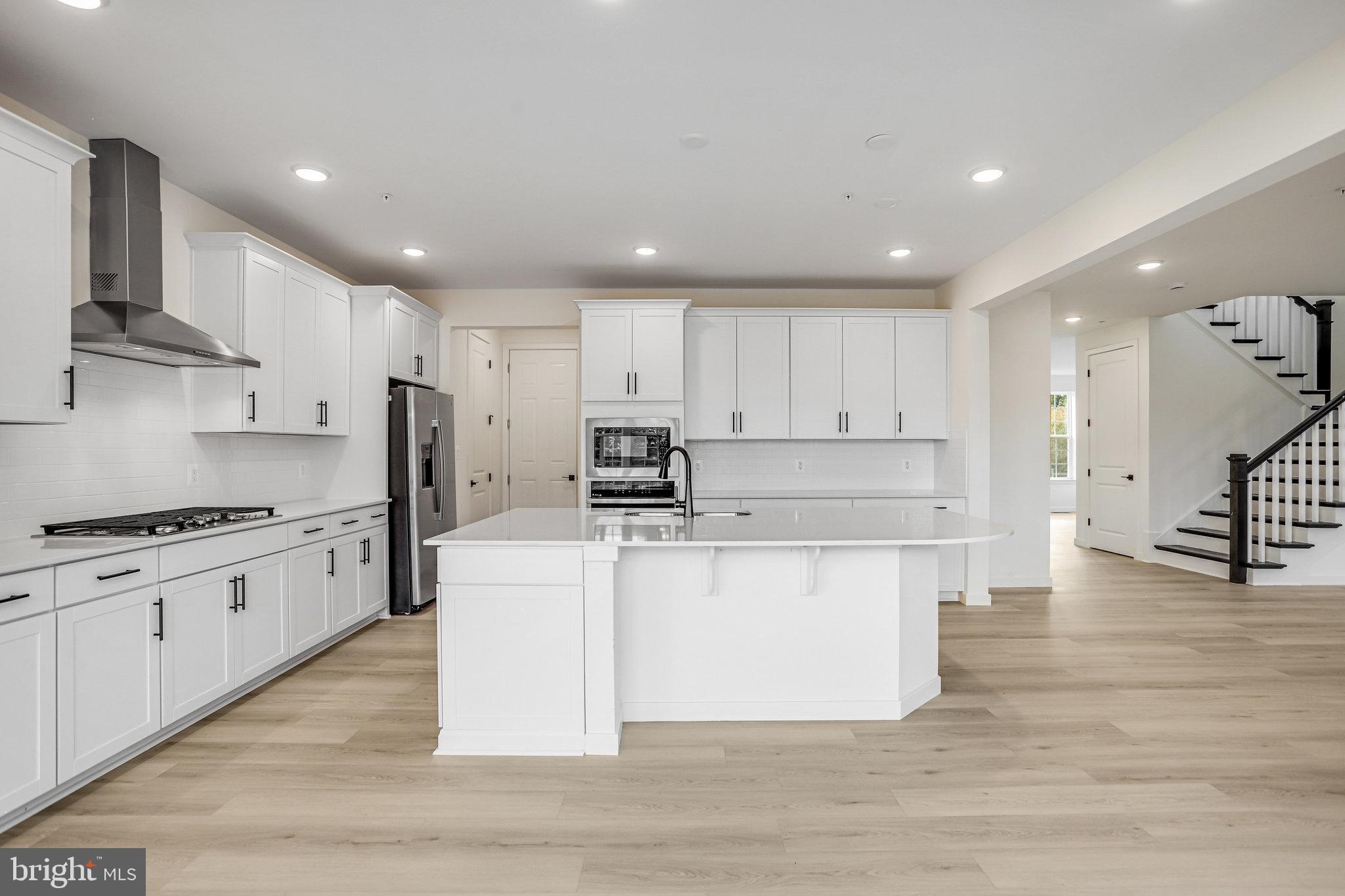 WORTHINGTON GROVE - Residential