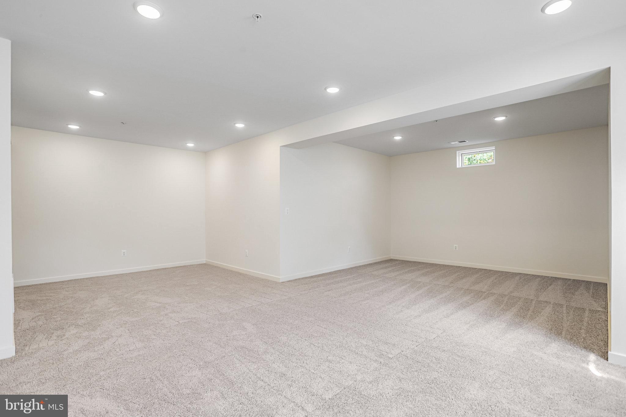 WORTHINGTON GROVE - Residential