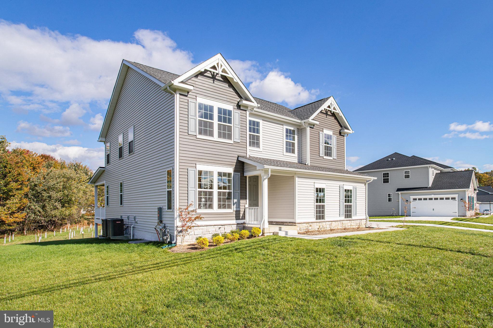 WORTHINGTON GROVE - Residential