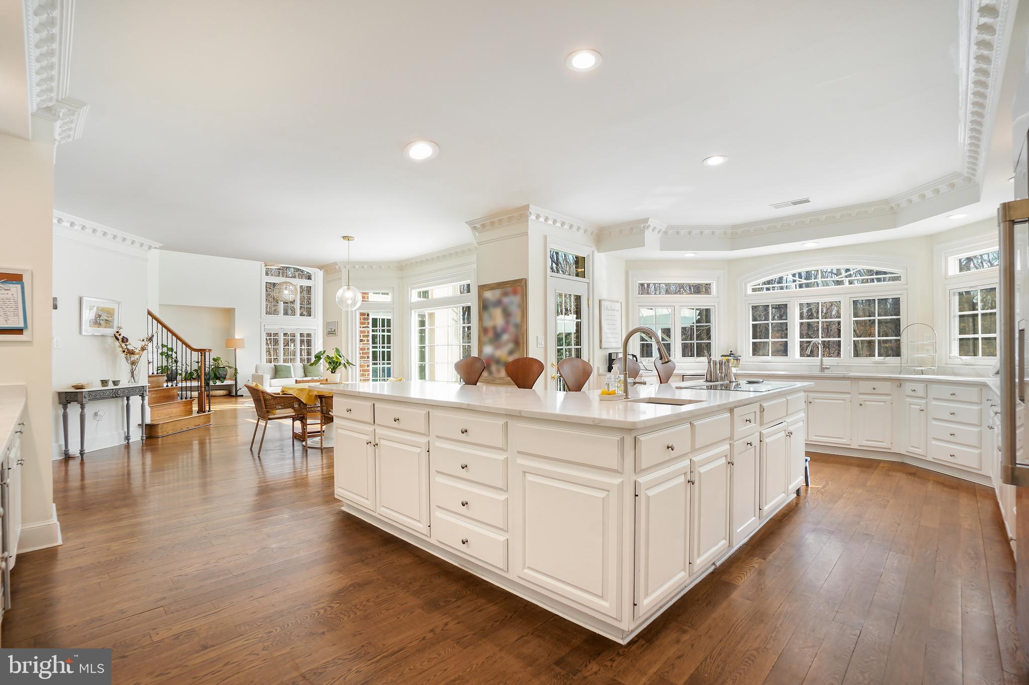 AVENEL - Residential