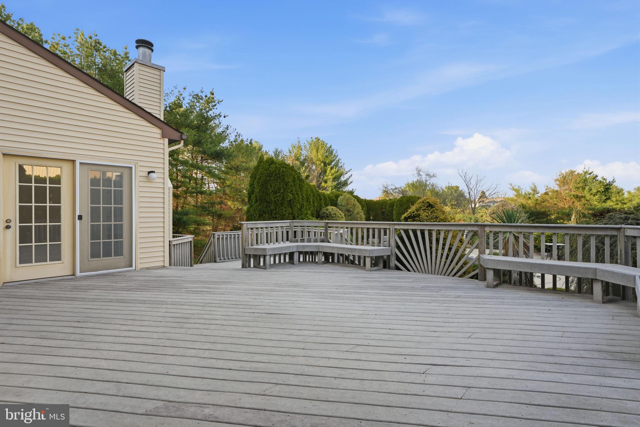 MALLARD CREEK - Residential