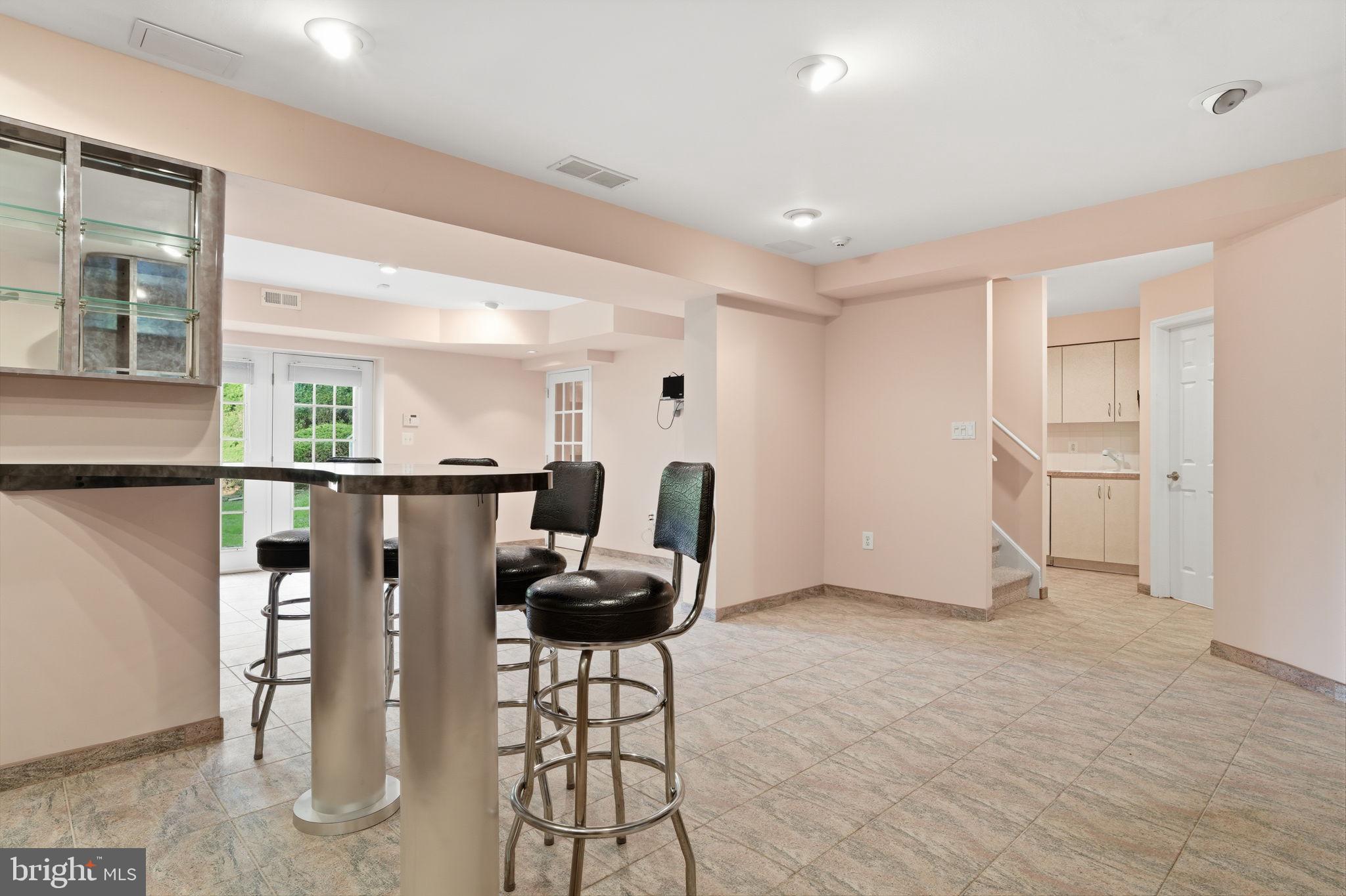 MALLARD CREEK - Residential