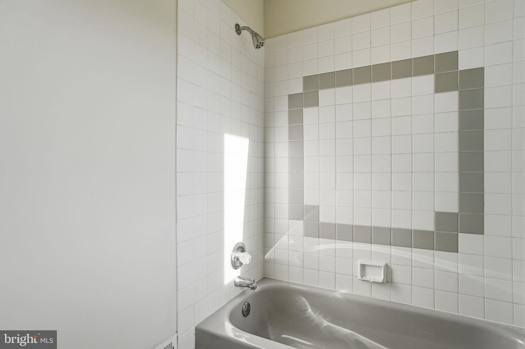 MALLARD CREEK - Residential