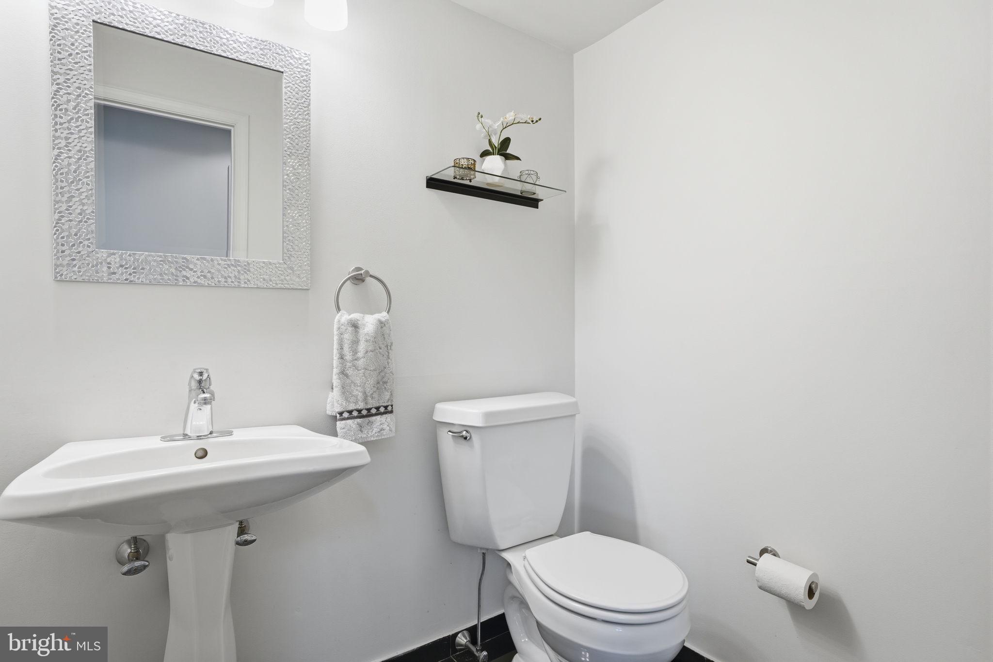 MALLARD CREEK - Residential