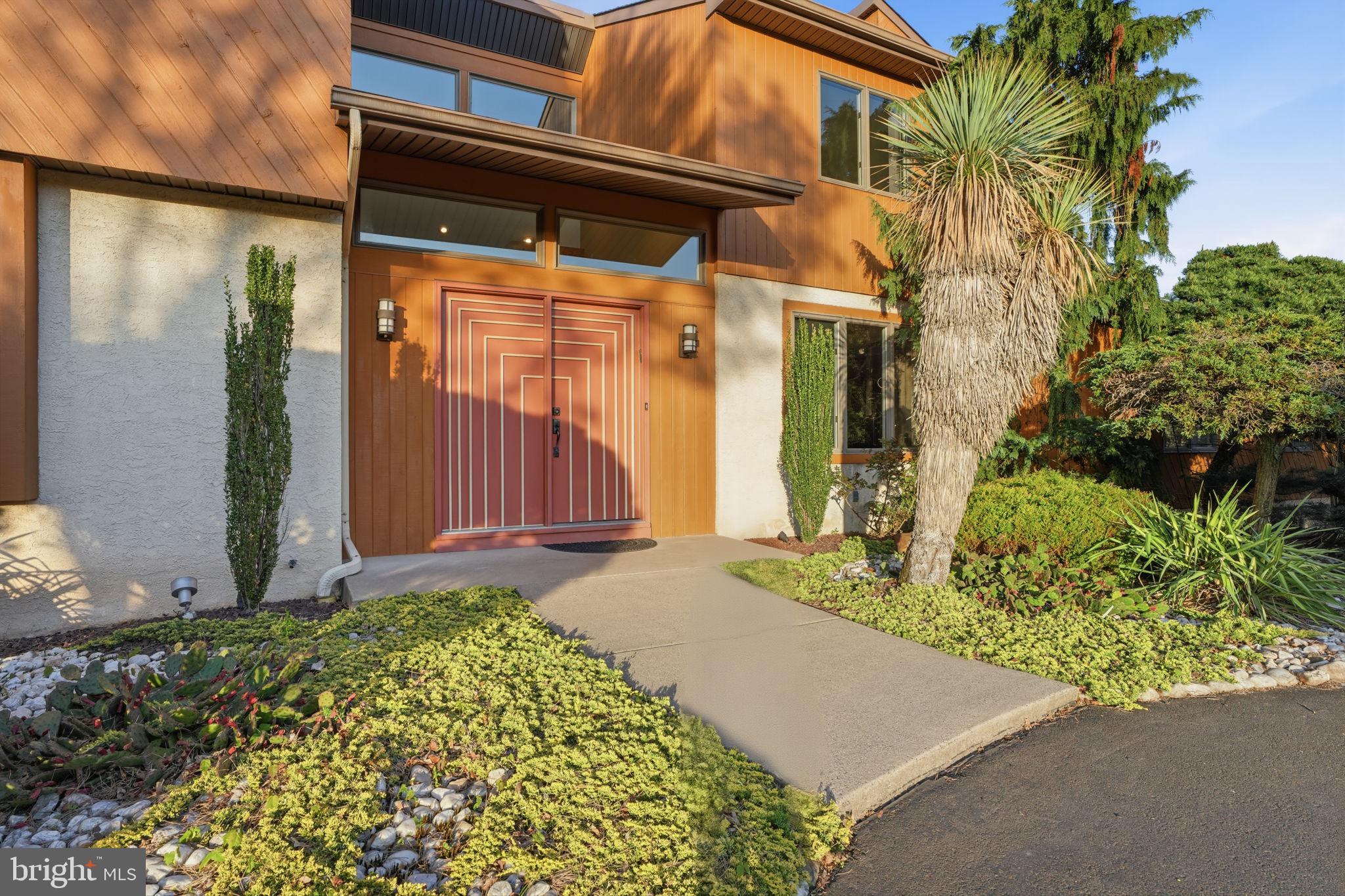 MALLARD CREEK - Residential