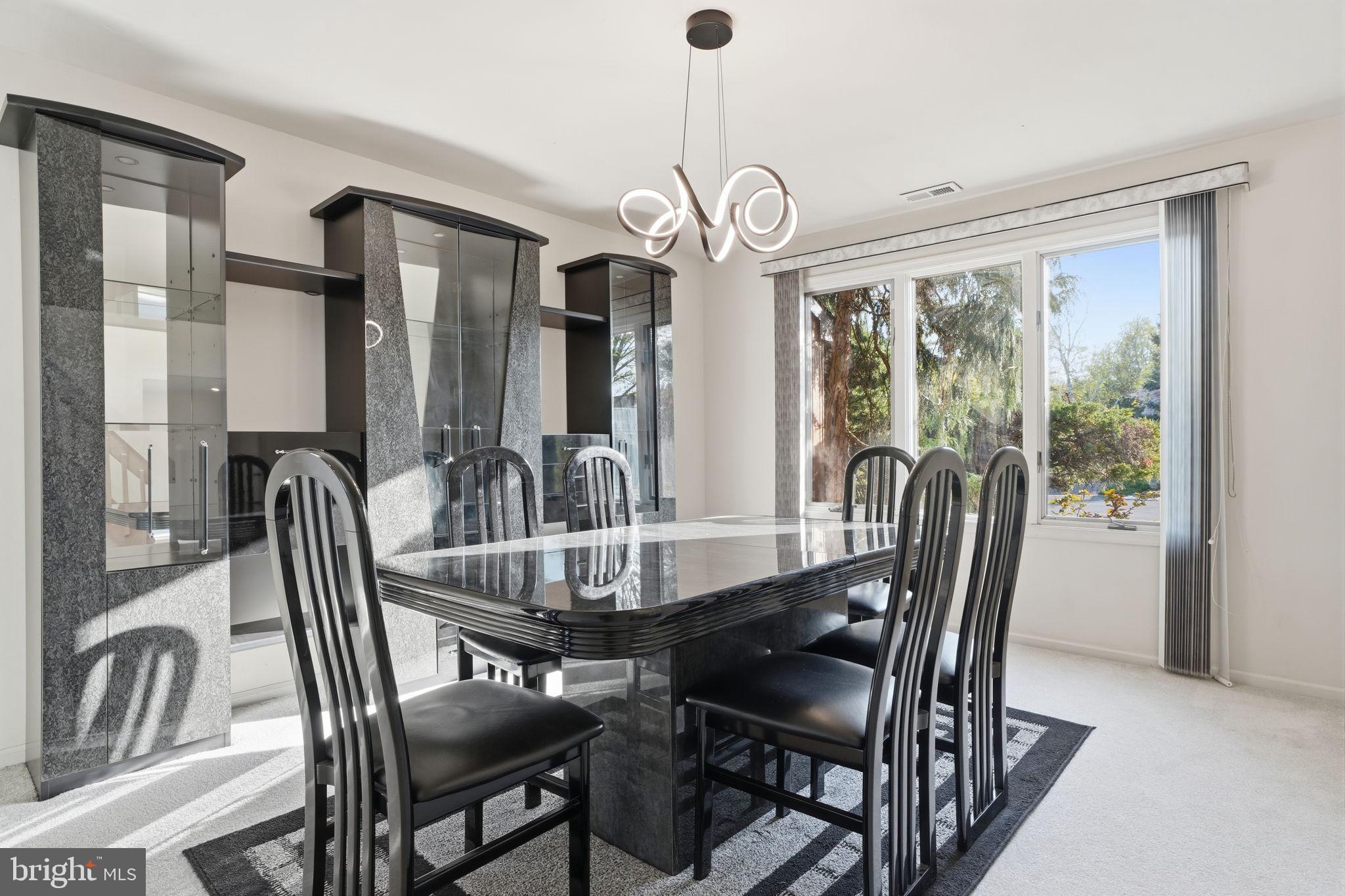 MALLARD CREEK - Residential