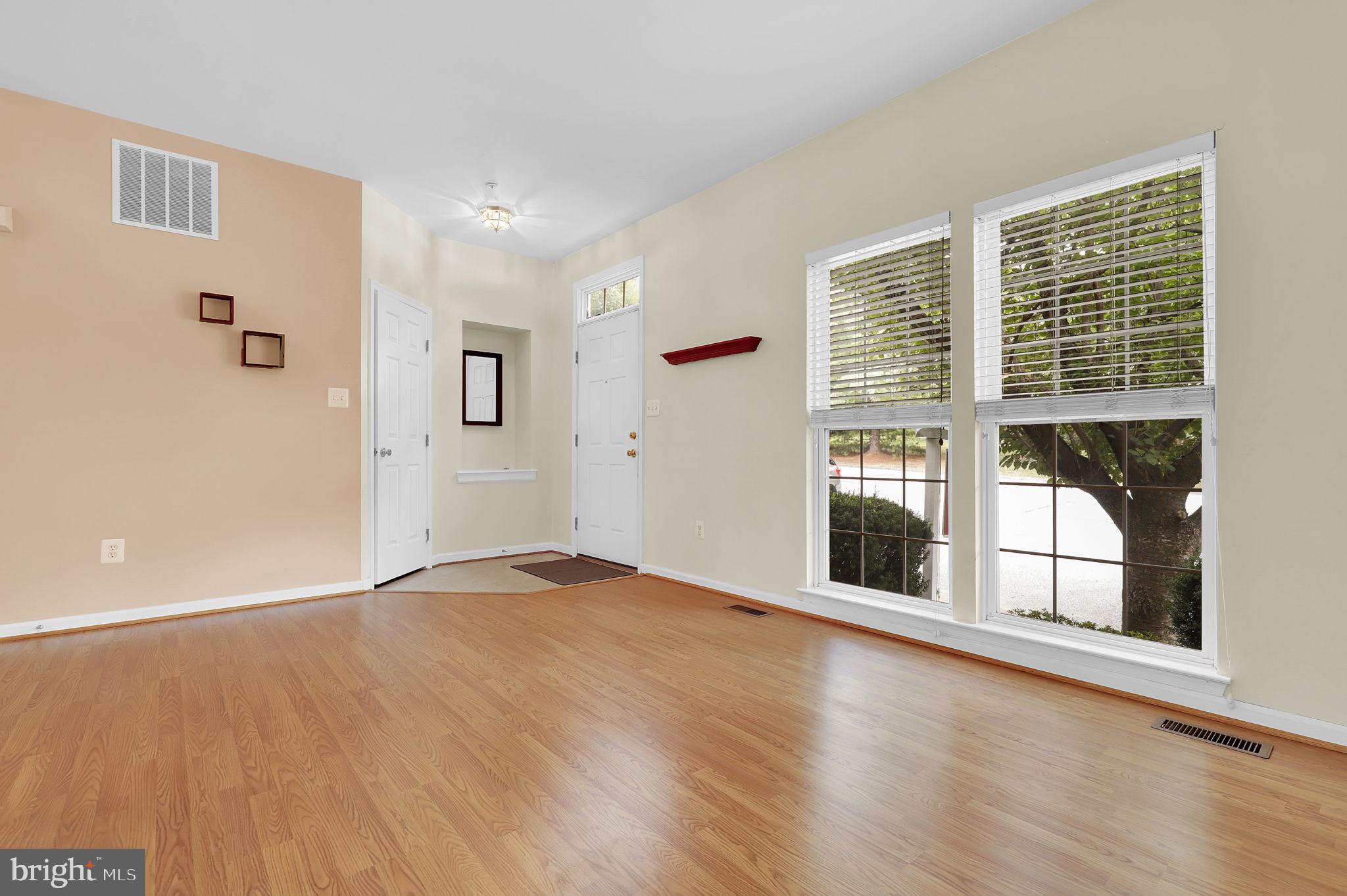 9432 BERKLEY LANE
