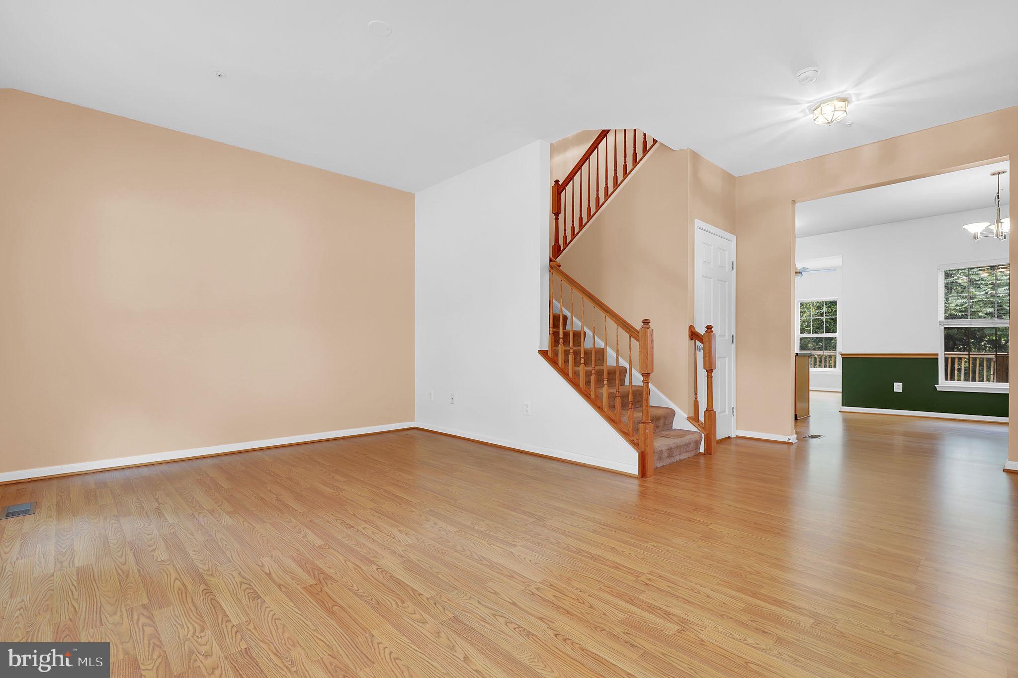 9432 BERKLEY LANE