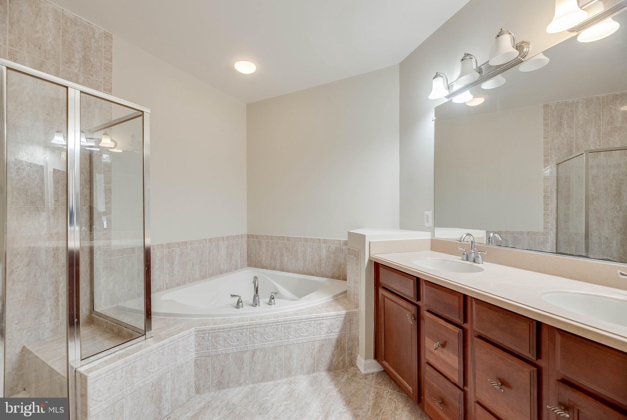 MANASSAS PARK STATION - Residential