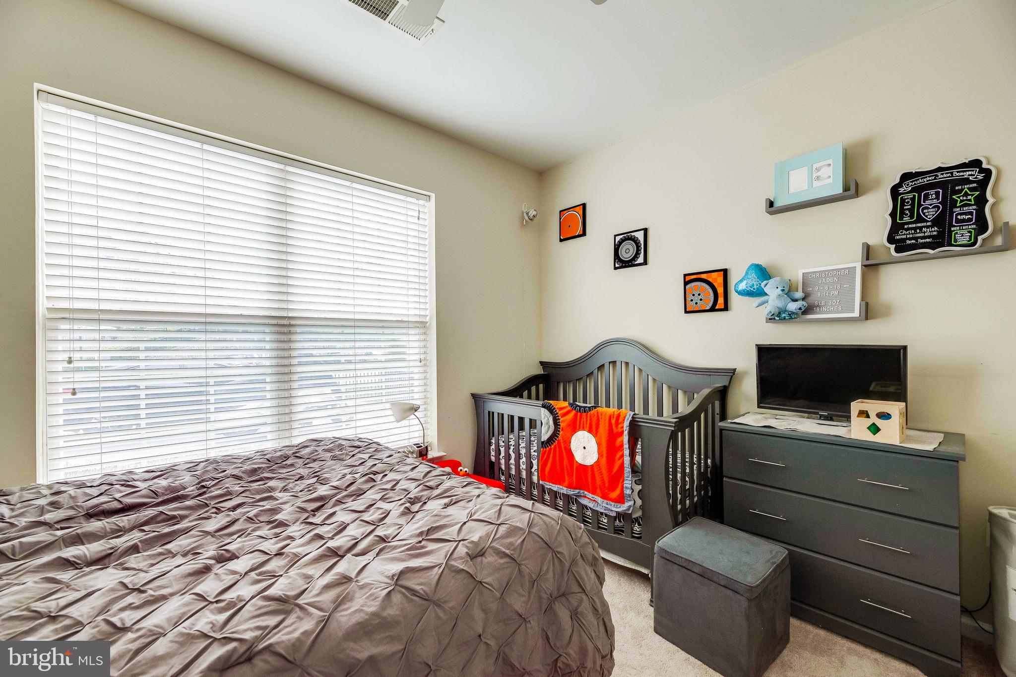 MANASSAS PARK STATION - Residential