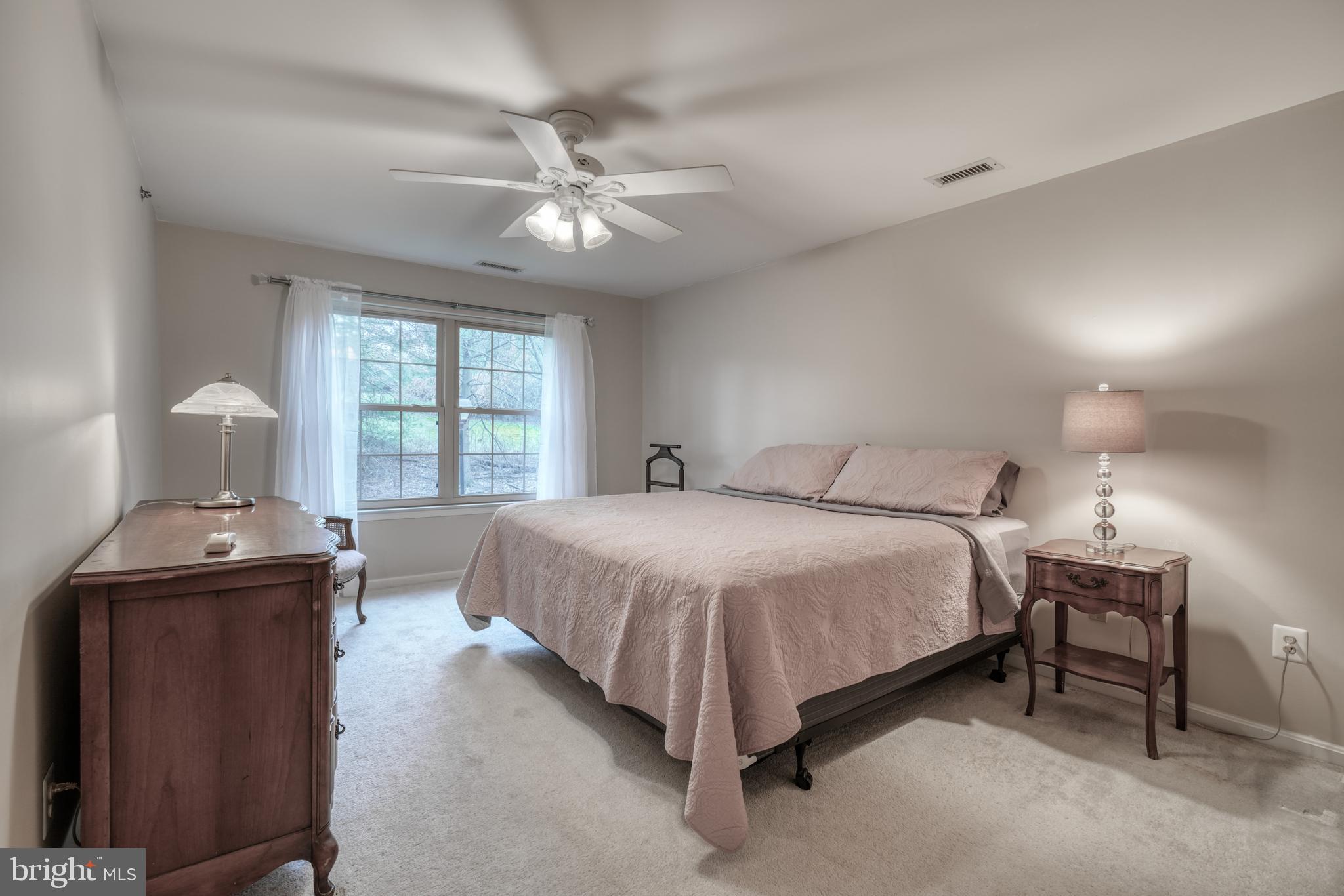 LOVETON FARMS - Residential