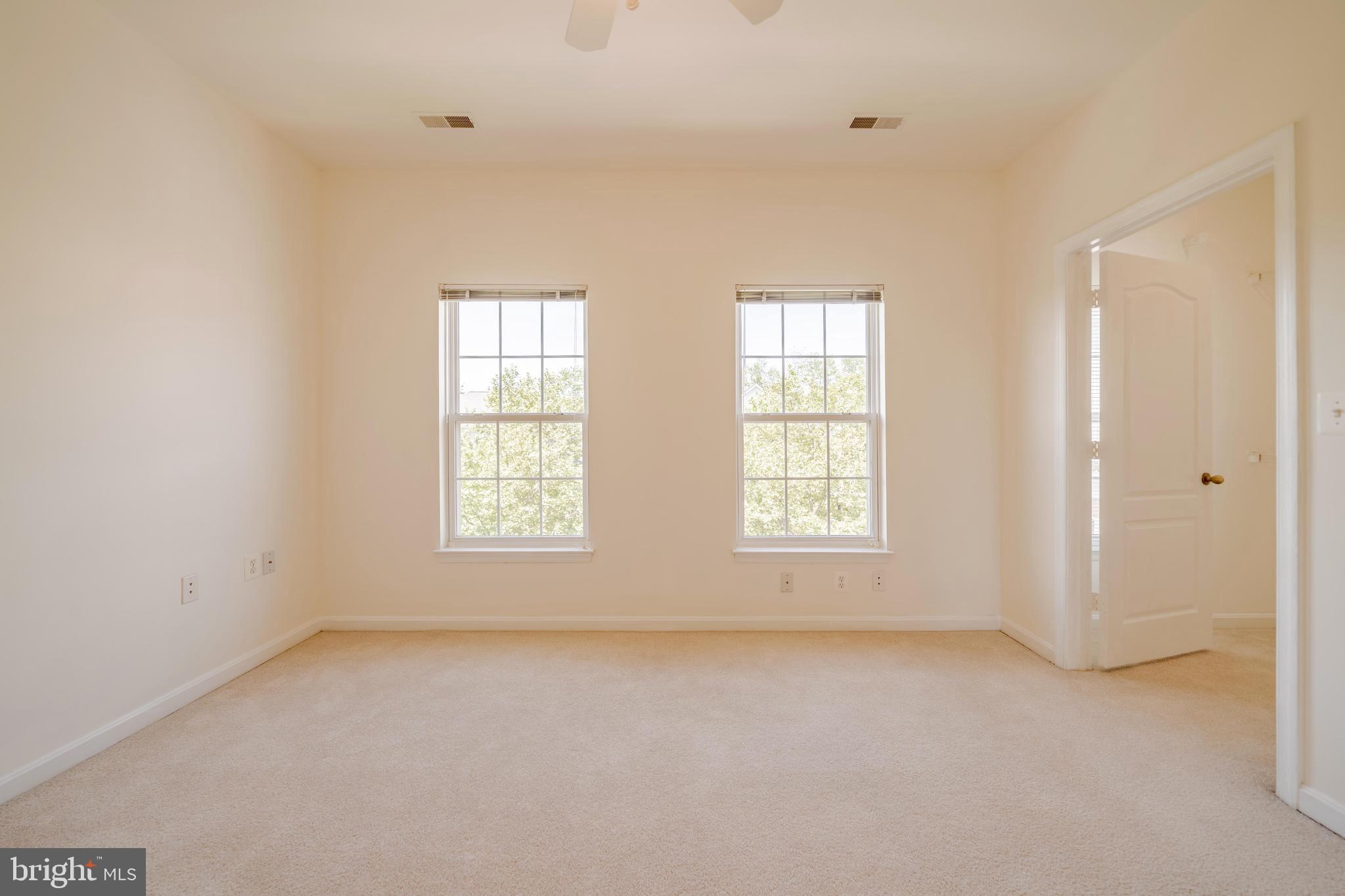 HIGH VIEW AT HUNT VALLEY - Residential Lease